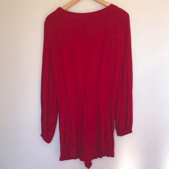JACK by BB Dakota red long sleeve romper size Medium - Picture 7 of 12